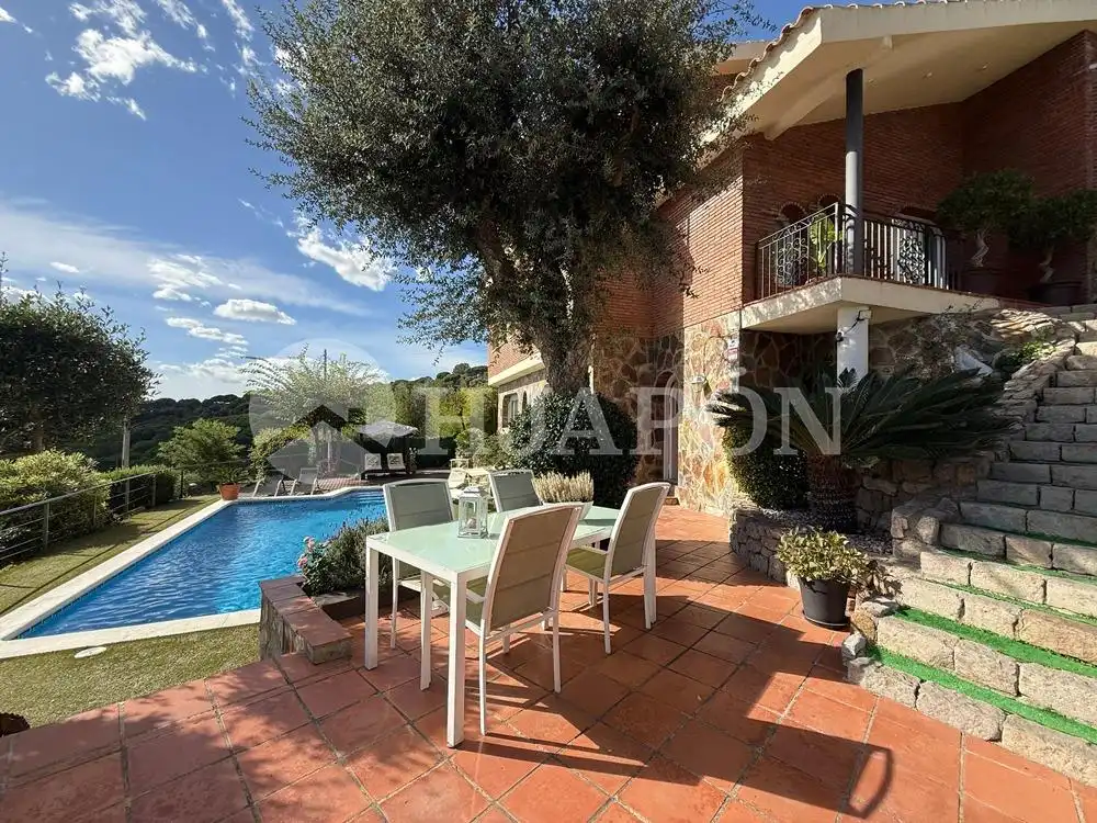 Garden of Houses for sale in Alella  with Heating, Private garden and Terrace