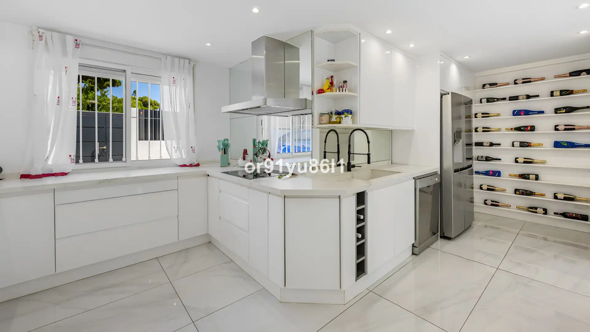 Casa con piscina en venta en Milla de Oro, imagen 8