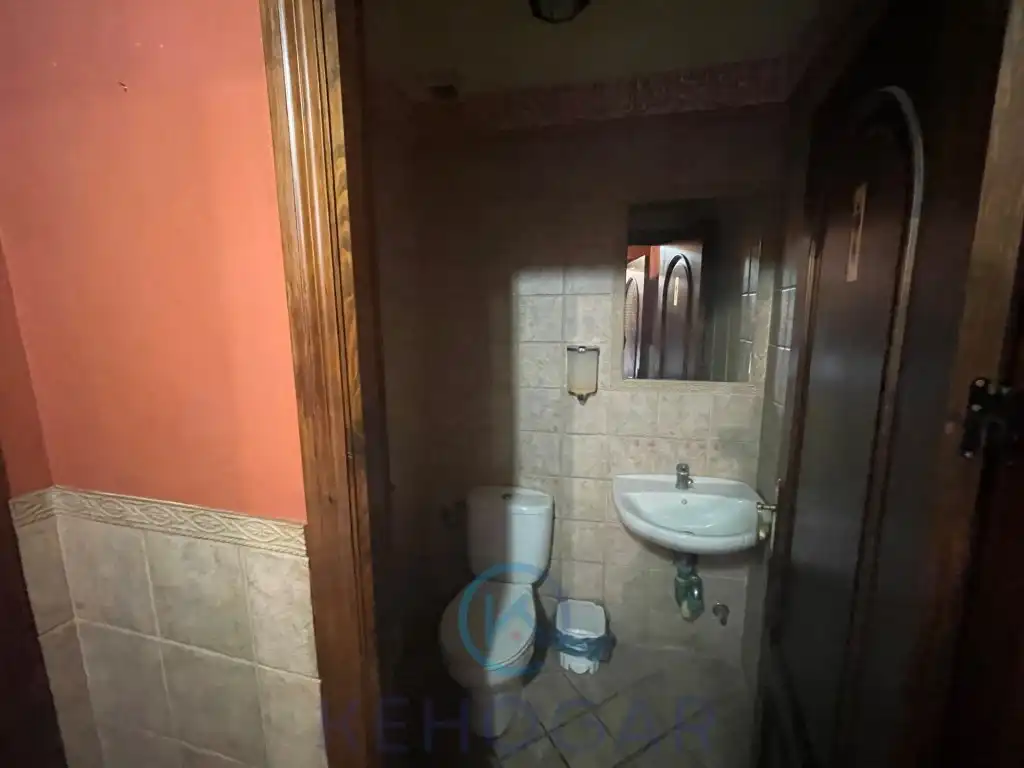 Badezimmer von Geschaftsraum zum Verkauf in Montequinto