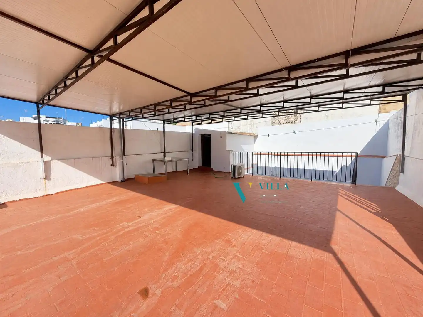 Terrassa de Casa o xalet en venda en Alcalá de Guadaira amb Aire condicionat i Traster