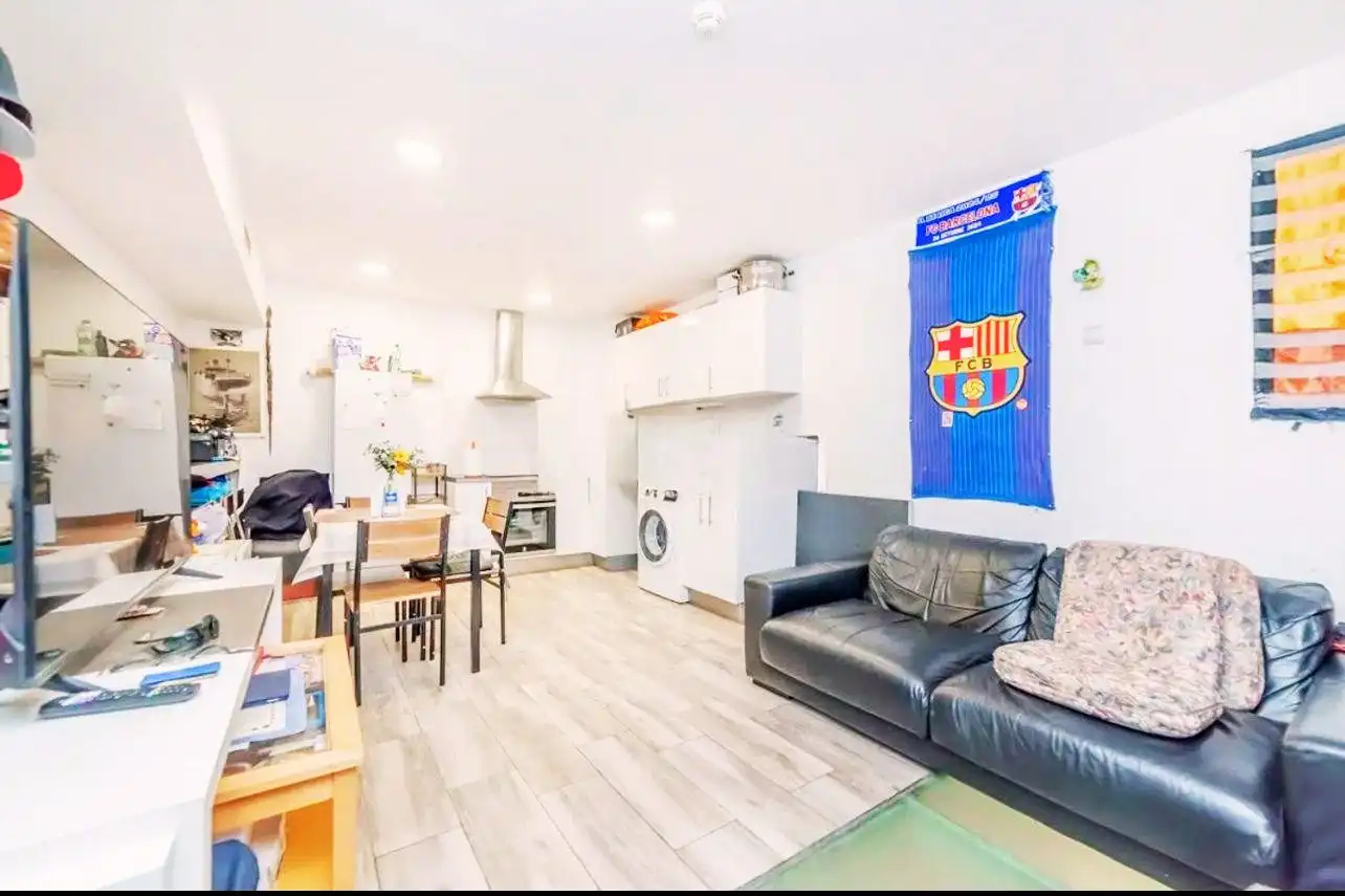 Flat for sale in Alcobendas  with Air Conditioner, Heating and Terrace