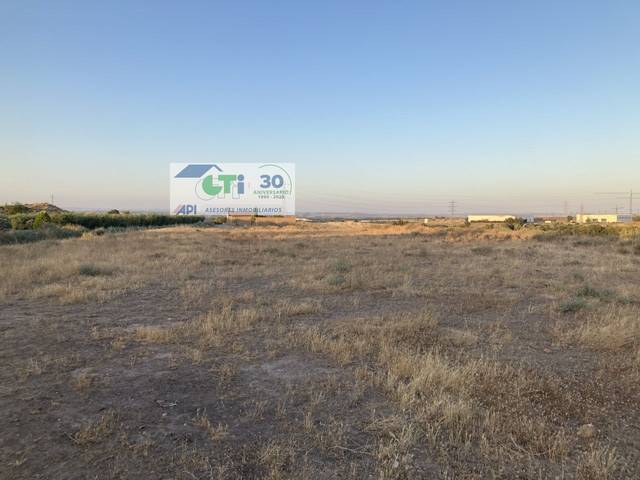 Terreno en Venta en N/A en Fuentes de Ebro