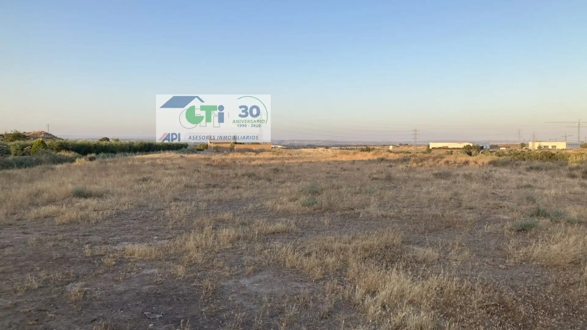 Terreno en venta en Fuentes de Ebro