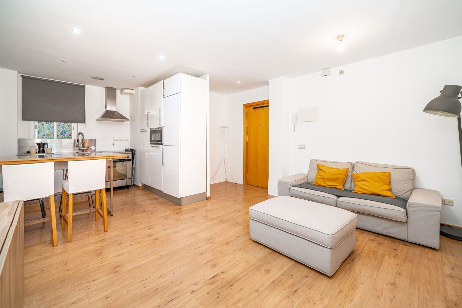 Living room of Flat for sale in  Madrid Capital  with Heating