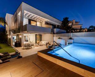 Terrassa de Casa o xalet en venda en Marbella amb Aire condicionat, Calefacció i Jardí privat