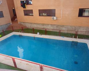 Swimming pool of Flat to rent in Las Ventas de Retamosa  with Air Conditioner and Balcony