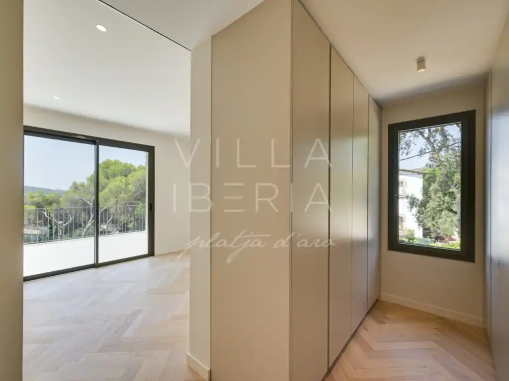 Dormitori de Casa o xalet en venda en Castell d'Aro, Platja d'Aro i s'Agaró amb Aire condicionat, Calefacció i Jardí privat