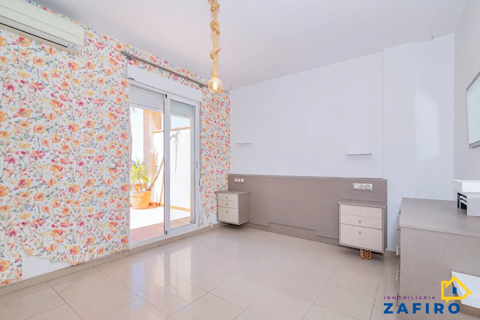 Penthouse with terrace for sale in Casco Histórico, imagen 11