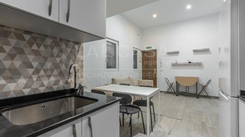 Foto 5 de Piso en venta en Fuente del Berro, Madrid