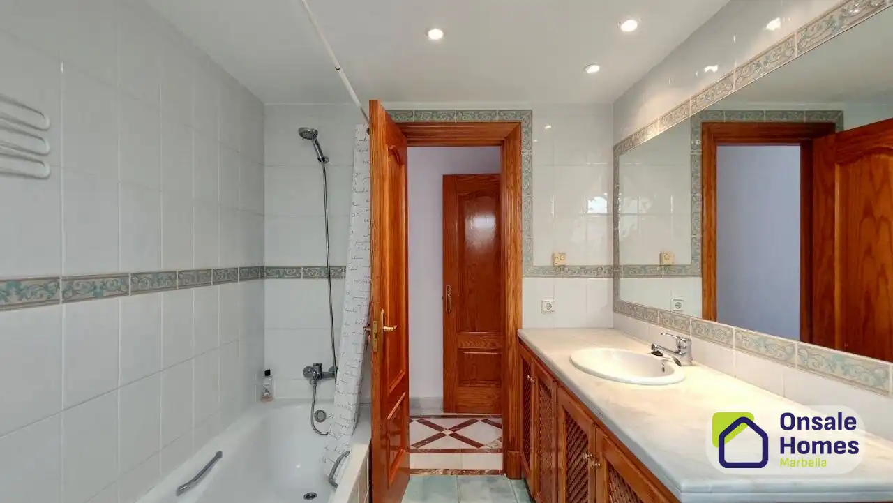 Duplex with terrace to rent in Calle el Califa, imagen 16