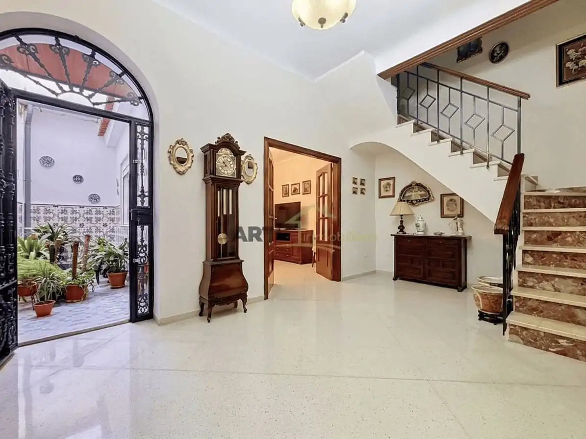 Casa o chalet en venta en Puente Genil con Aire acondicionado, Terraza y Trastero