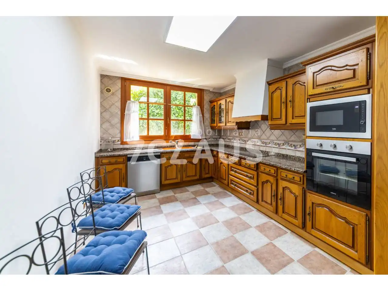 Wohnung zur Miete in Camino Planell de la Callissa, Sispony