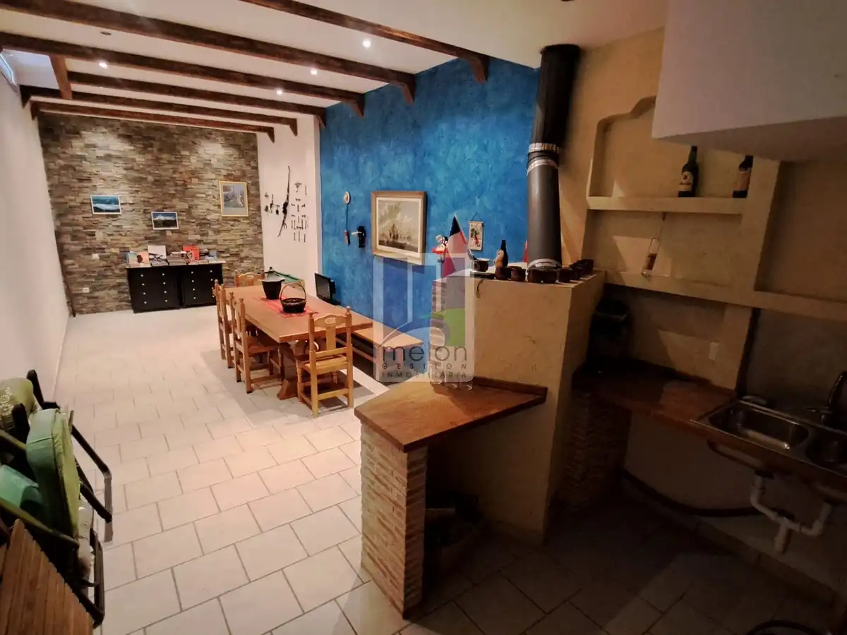Cuina de Casa o xalet en venda en Burgos