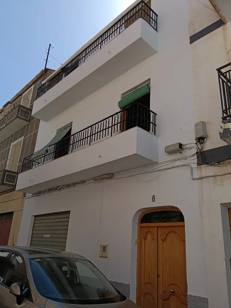 Casa amb terrassa en venda a Calle San Blas 6