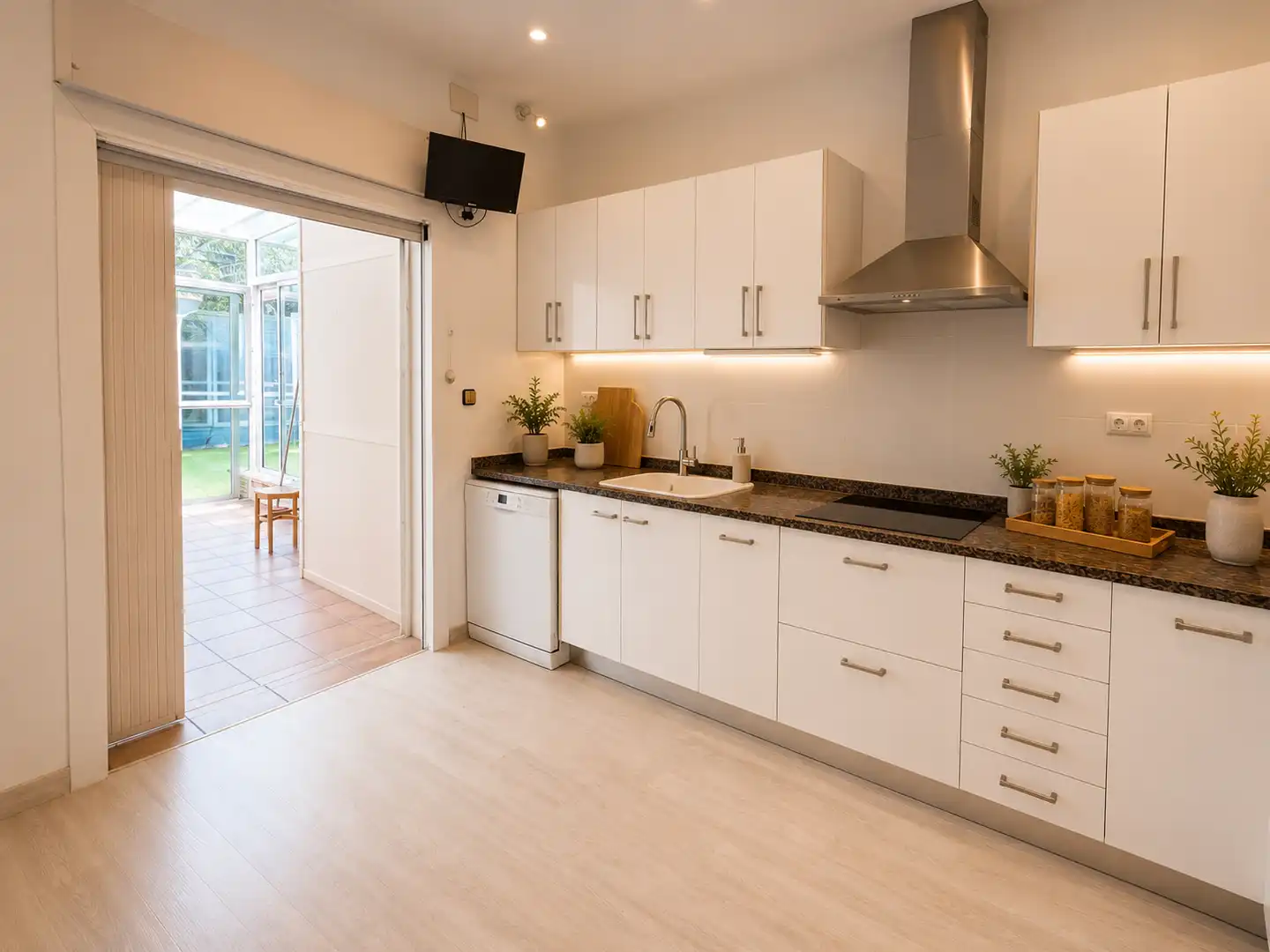 Kitchen of Houses for rent in Castelldefels