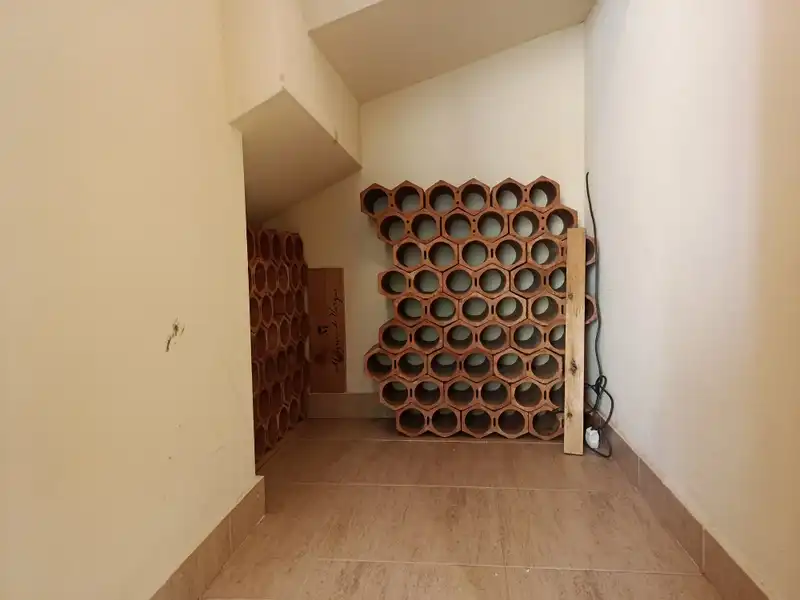 Semi-detached house with pool for sale in Simancas, imagen 77