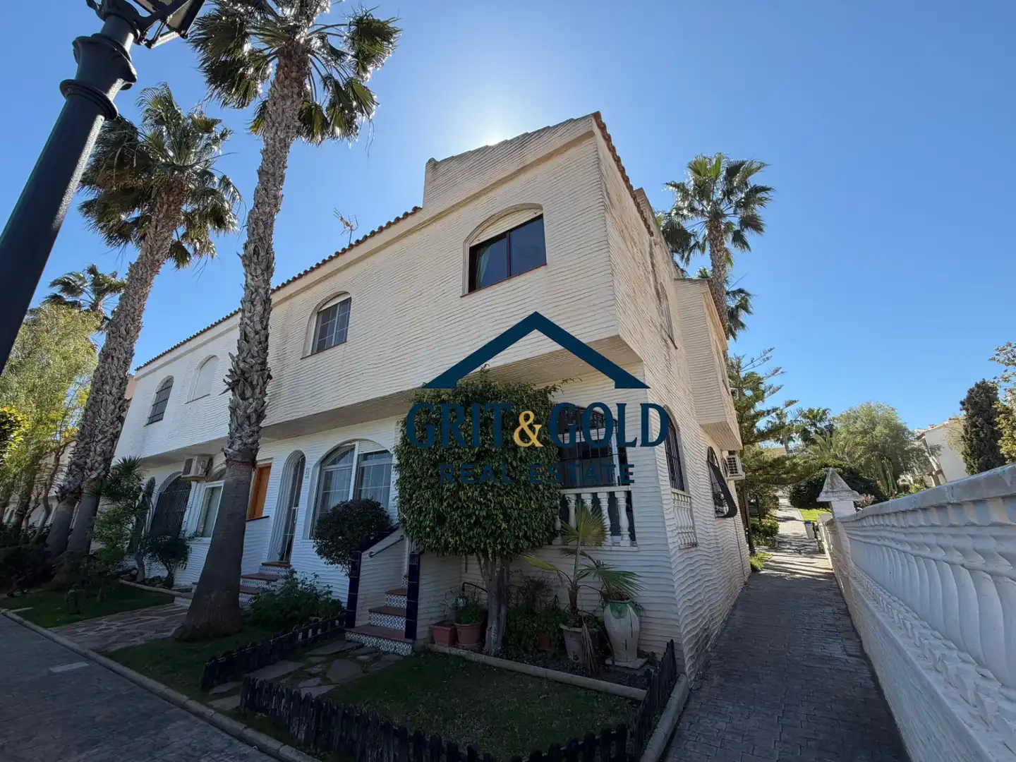 Bungalow with terrace for sale in Gran Alacant, imagen 2