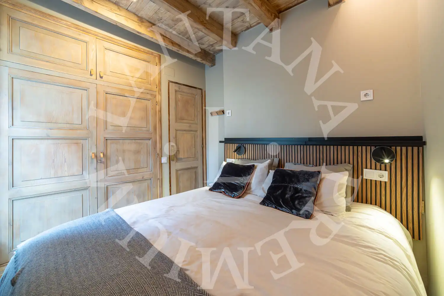 Bedroom of Flat for sale in Naut Aran  with Heating, Storage room and Furnished