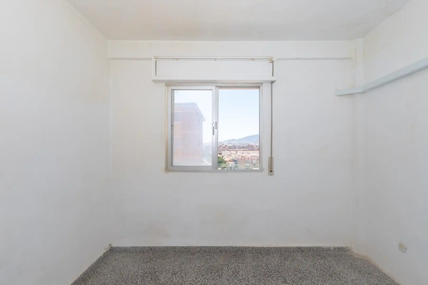 Dormitori de Pis en venda en Málaga amb Aire condicionat i Terrassa