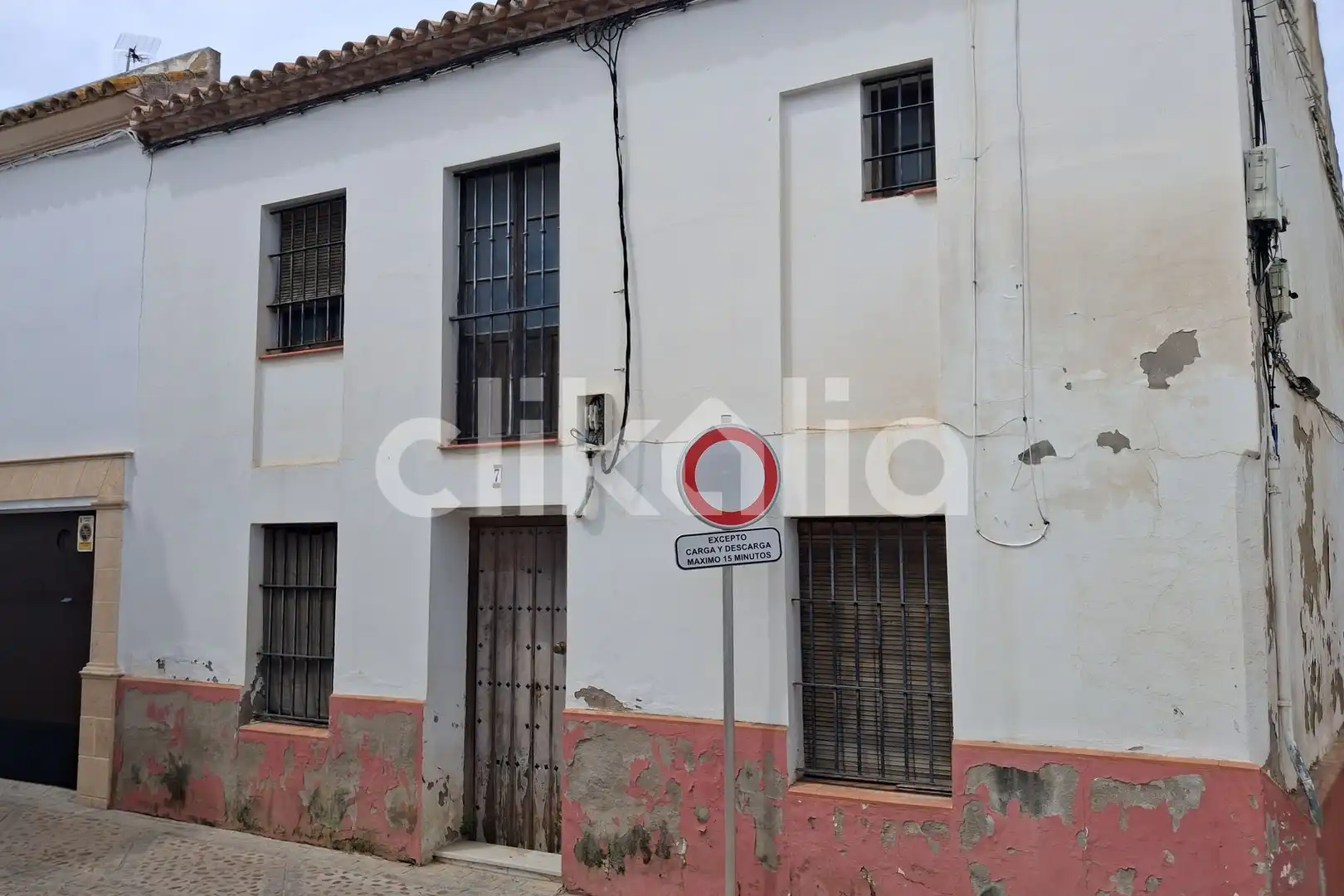 Vista exterior de Piso en venta en Carmona