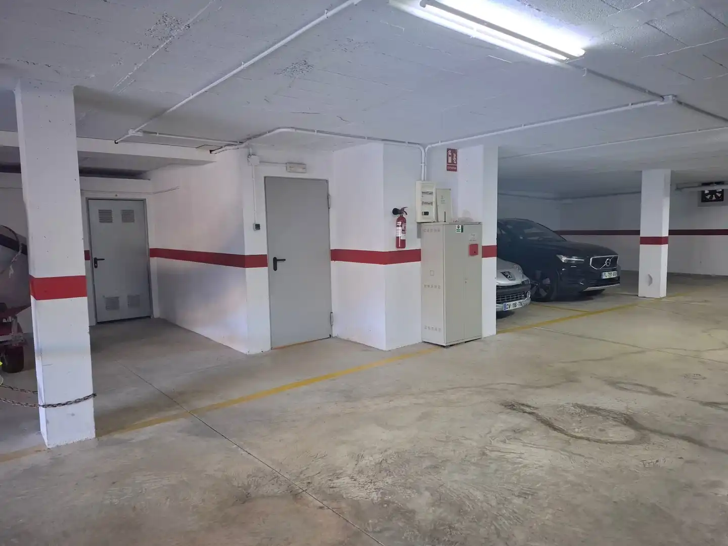 Parking of Ground floor for sale in Llançà  with Heating, Terrace and Storage room