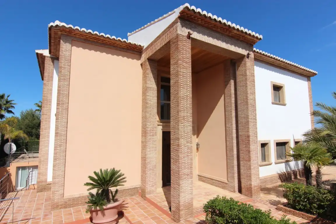 Casa amb terrassa en venda a Montgó - Ermita, imagen 2