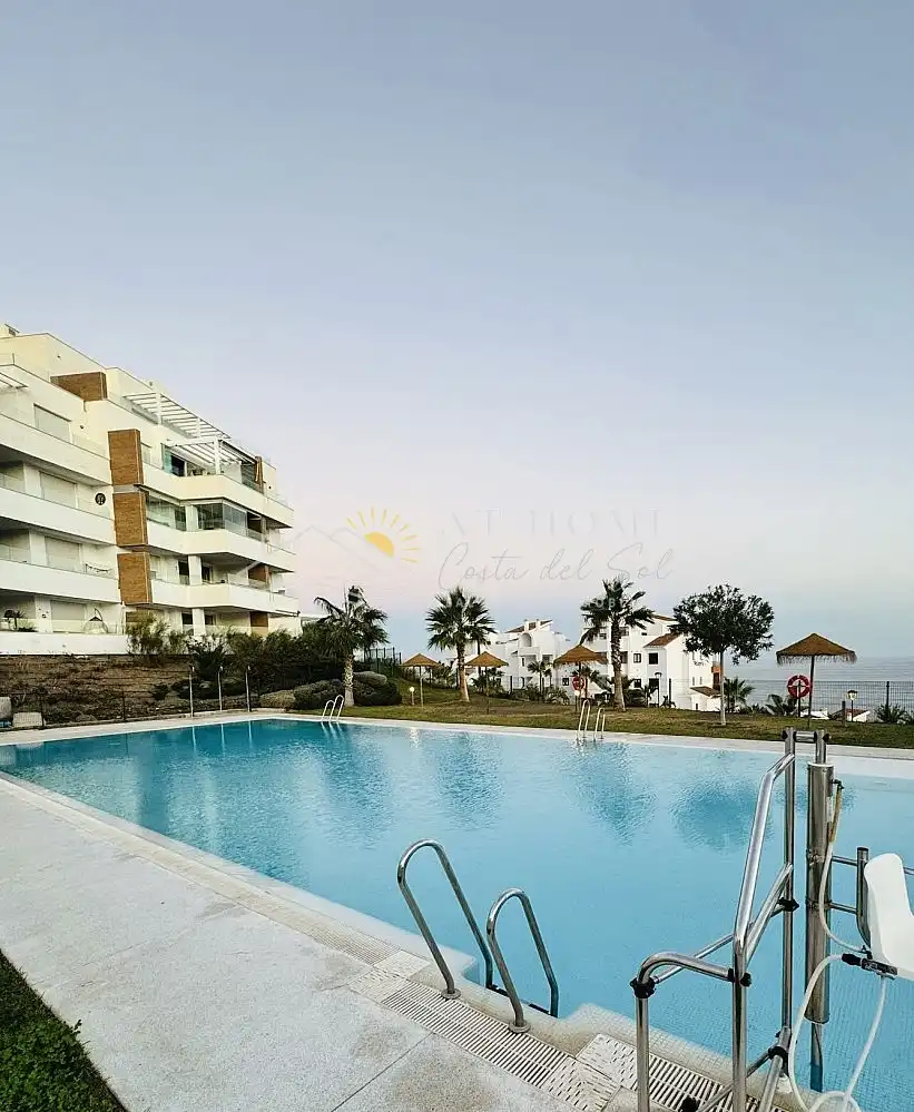 Apartament amb piscina en venda a Torrox Pueblo, imagen 7
