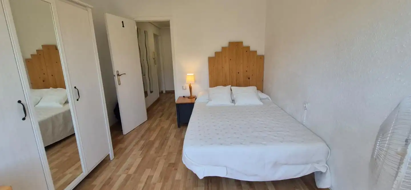 Flat for rent in calle de la Indústria, L'Illa Perduda