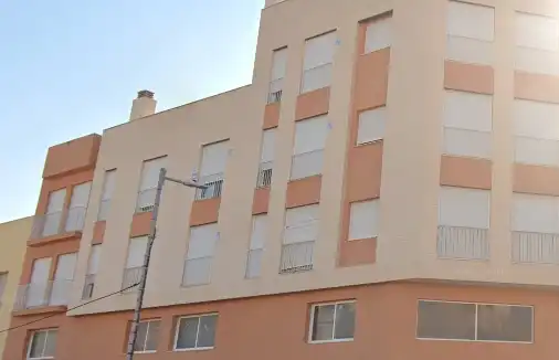 Piso en venta en Almirall Roger Lluria, imagen 2