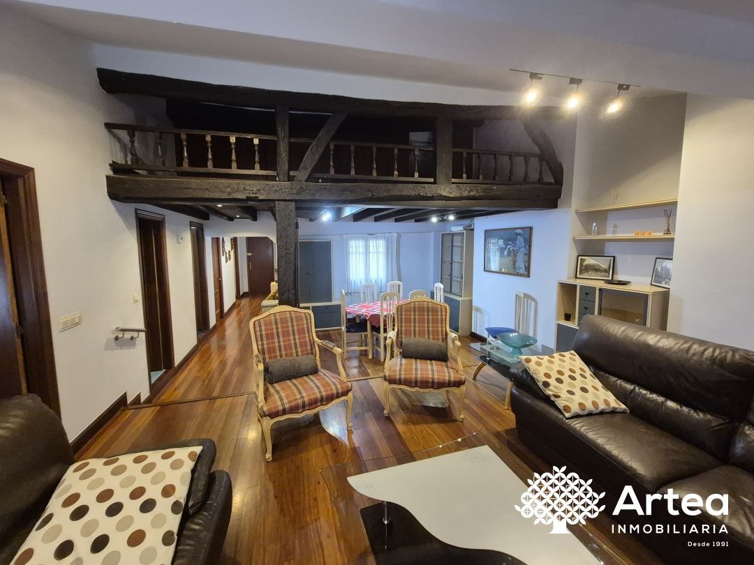 Flat for sale in Bilbao   with Heating