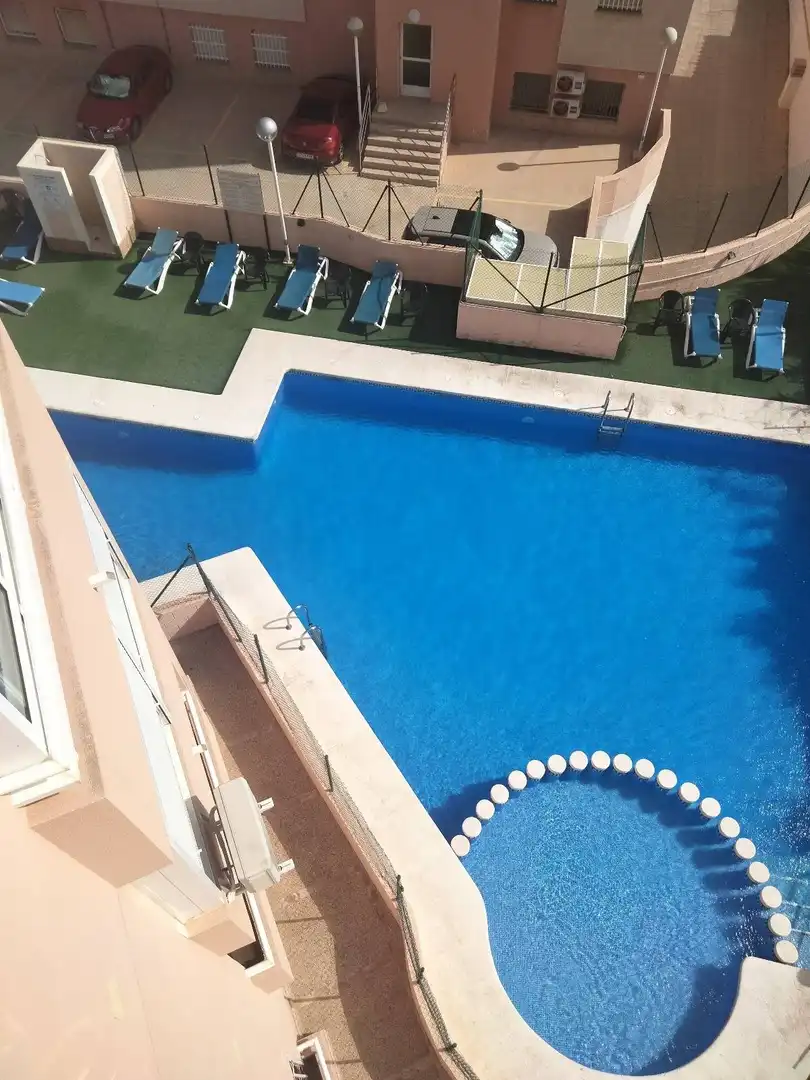 Piscina de Apartamento en venta en Cartagena con Aire acondicionado, Calefacción y Amueblado