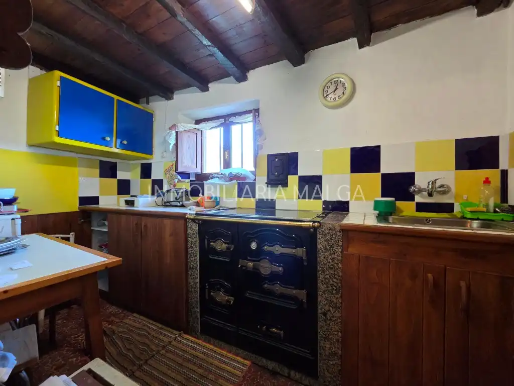 Kitchen of Houses for sale in Colunga  with Parquet flooring, Storage room and Furnished