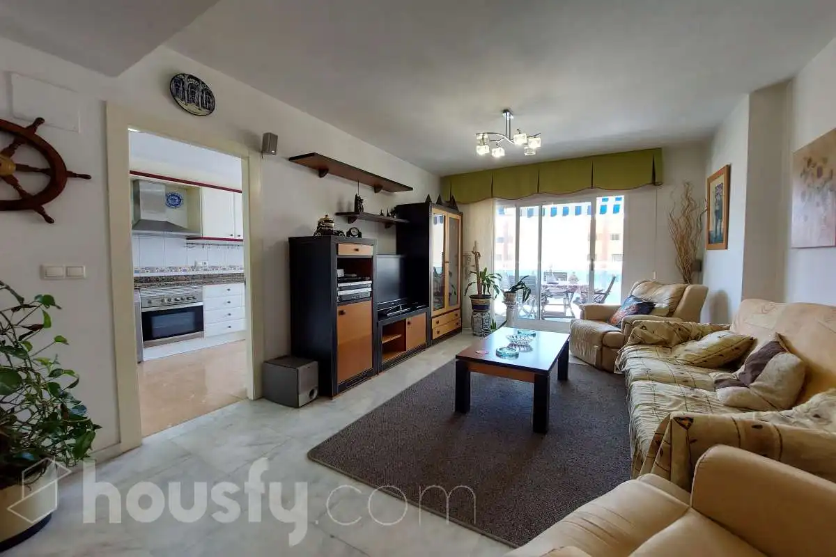 Sala d'estar de Pis en venda en Villajoyosa / La Vila Joiosa amb Aire condicionat, Jardí privat i Terrassa