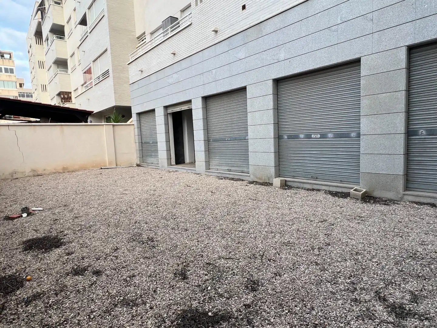Local de lloguer a Calle de Justo Linde, 14, El Travaló - Martínez Valero