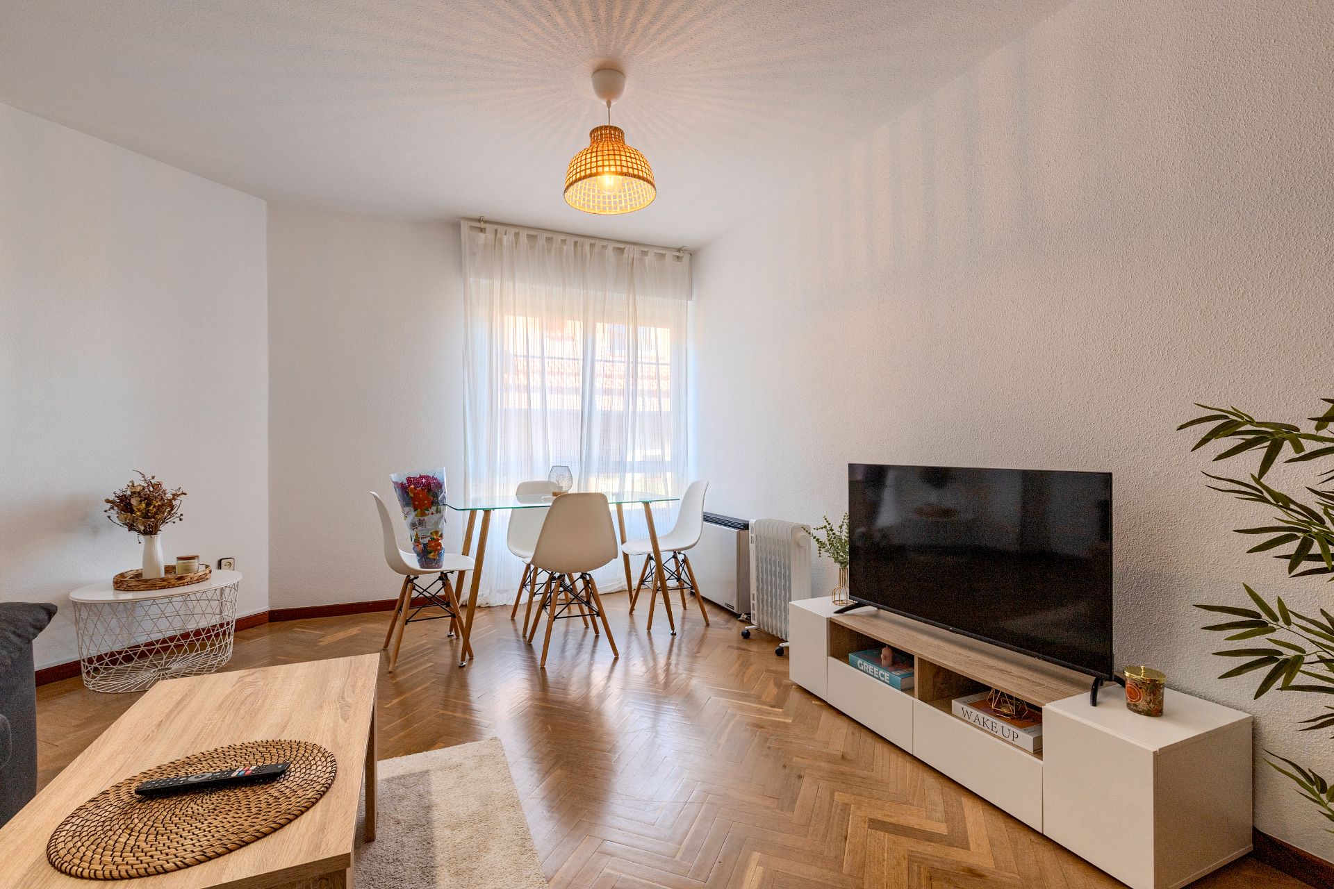 Sala d'estar de Apartament en venda en Las Rozas de Madrid amb Calefacció