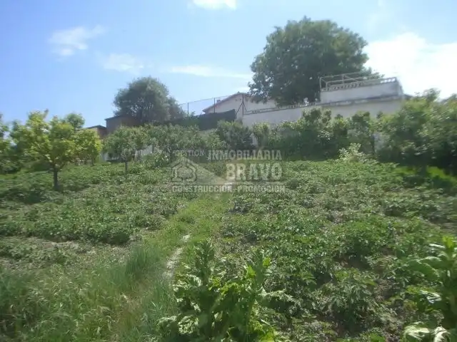 Residential land for sale in Medina de Pomar