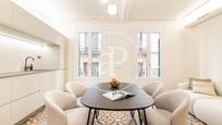 Dining room of Flat for sale in  Barcelona Capital  with Air Conditioner, Heating and Balcony