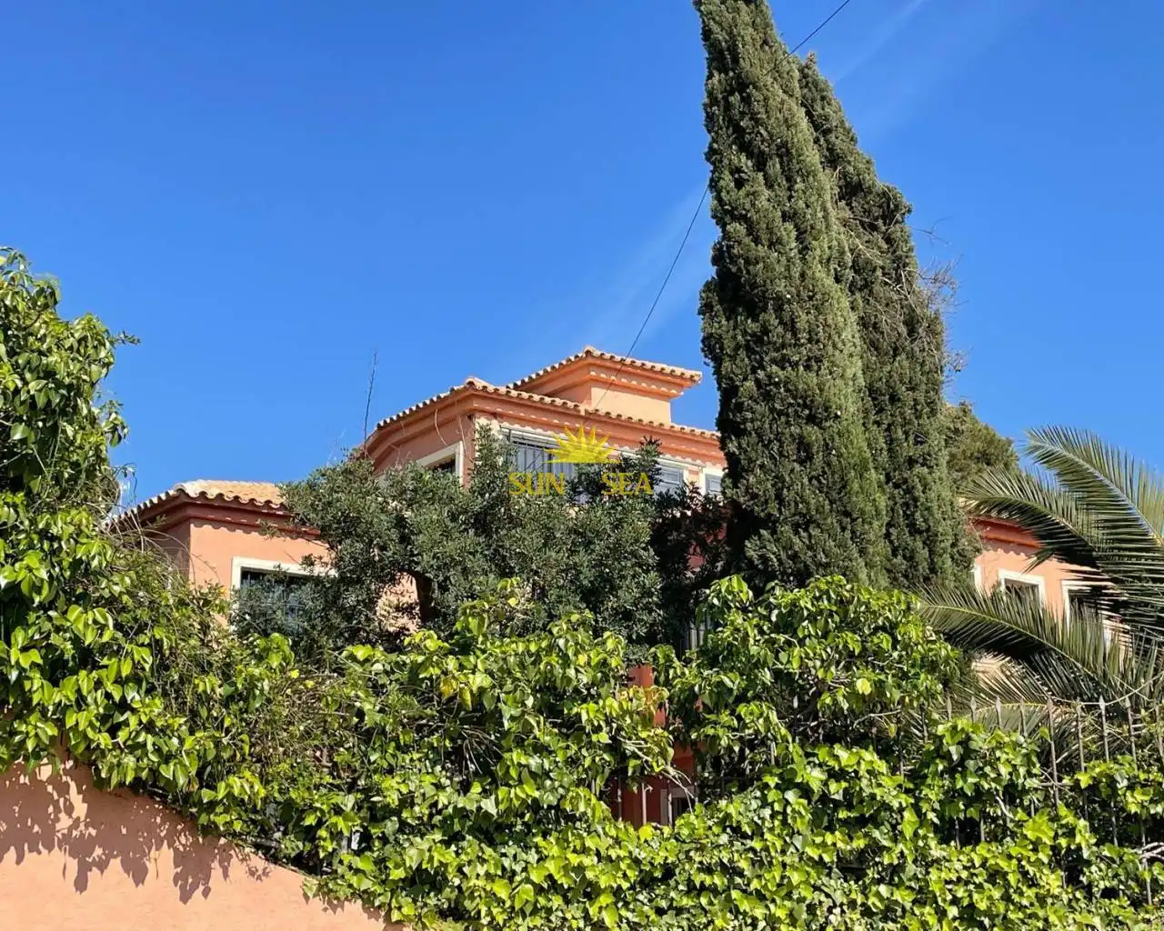 Exterior view of Houses for rent in Benidorm  with Air Conditioner, Private garden and Terrace