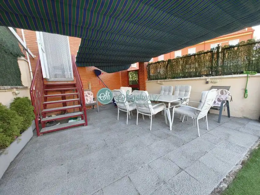 Houses for sale in Vía Romana