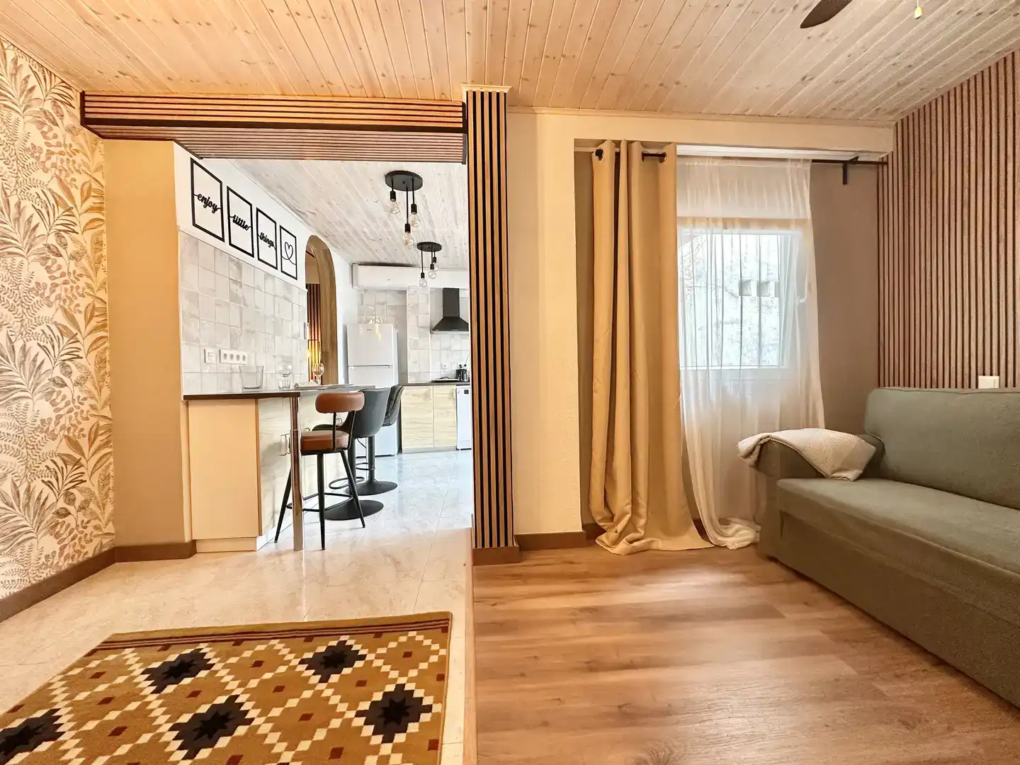 Wohnzimmer von Wohnungen zur Miete in San Blas