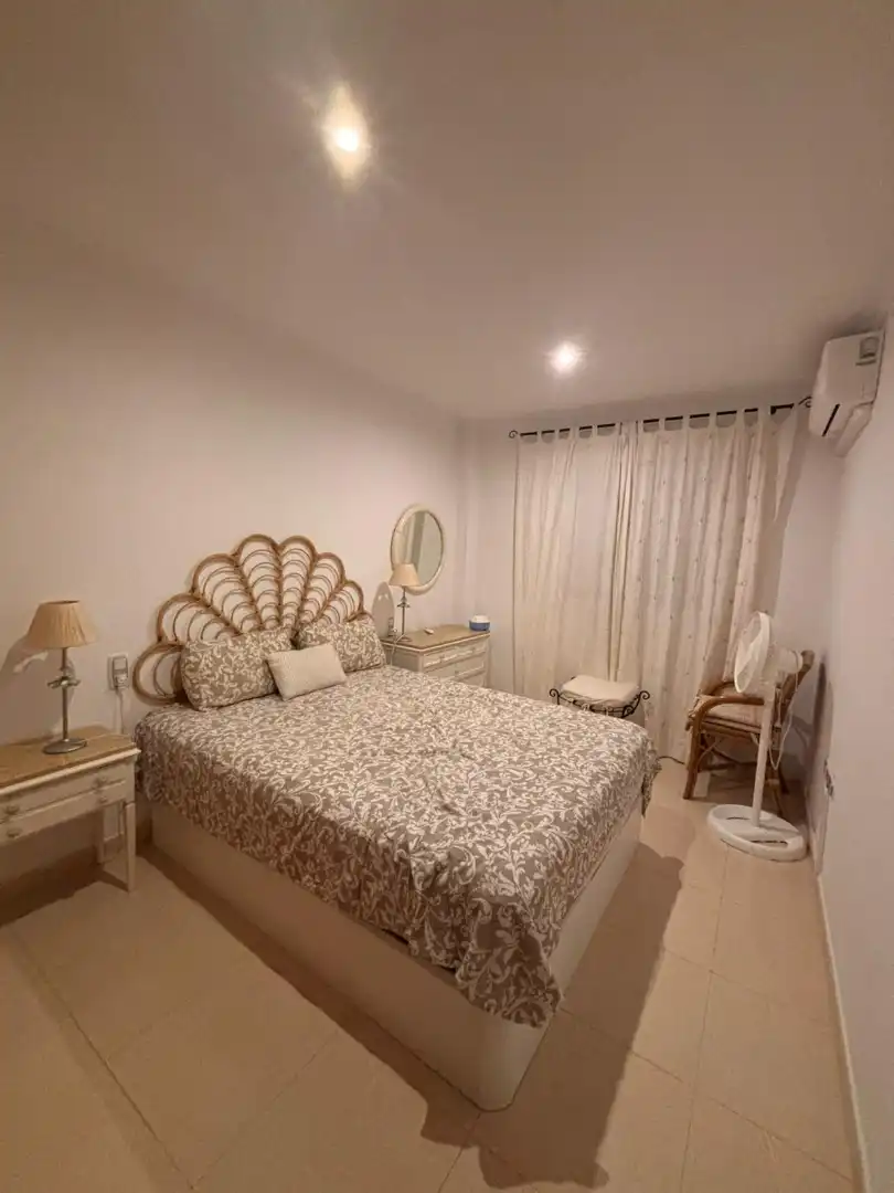Apartament amb piscina de lloguer a Carrer Jaume I, imagen 2