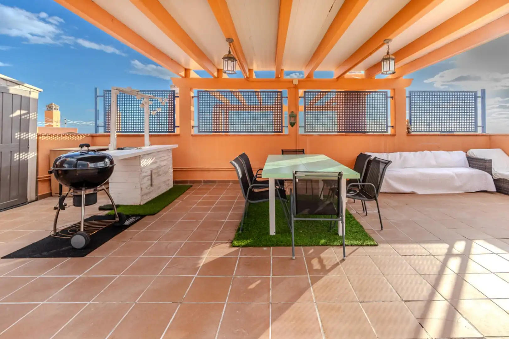 Terrace of Attic for sale in Marbella  with Air Conditioner, Heating and Terrace