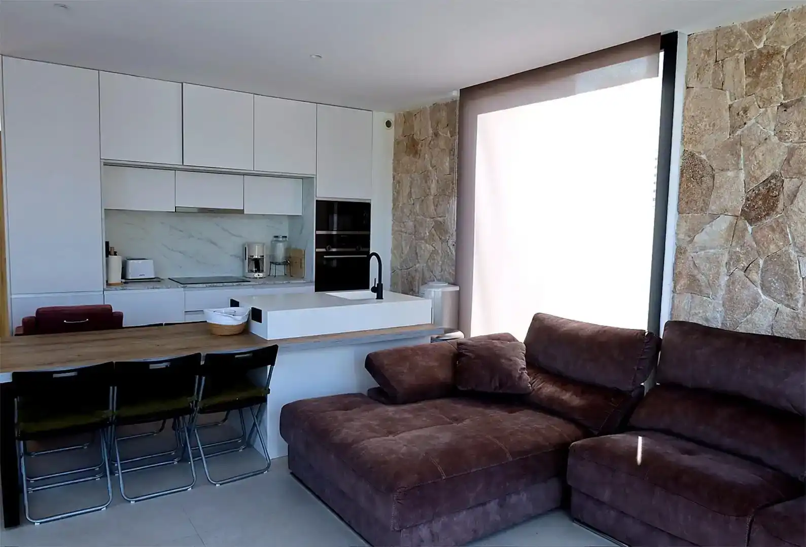Sala d'estar de Casa o xalet de lloguer en Sant Josep de sa Talaia amb Aire condicionat, Jardí privat i Traster