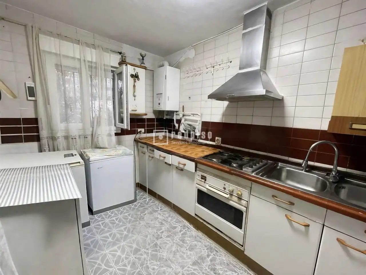 Cuina de Casa o xalet en venda en Madrid amb Aire condicionat, Calefacció i Terrassa