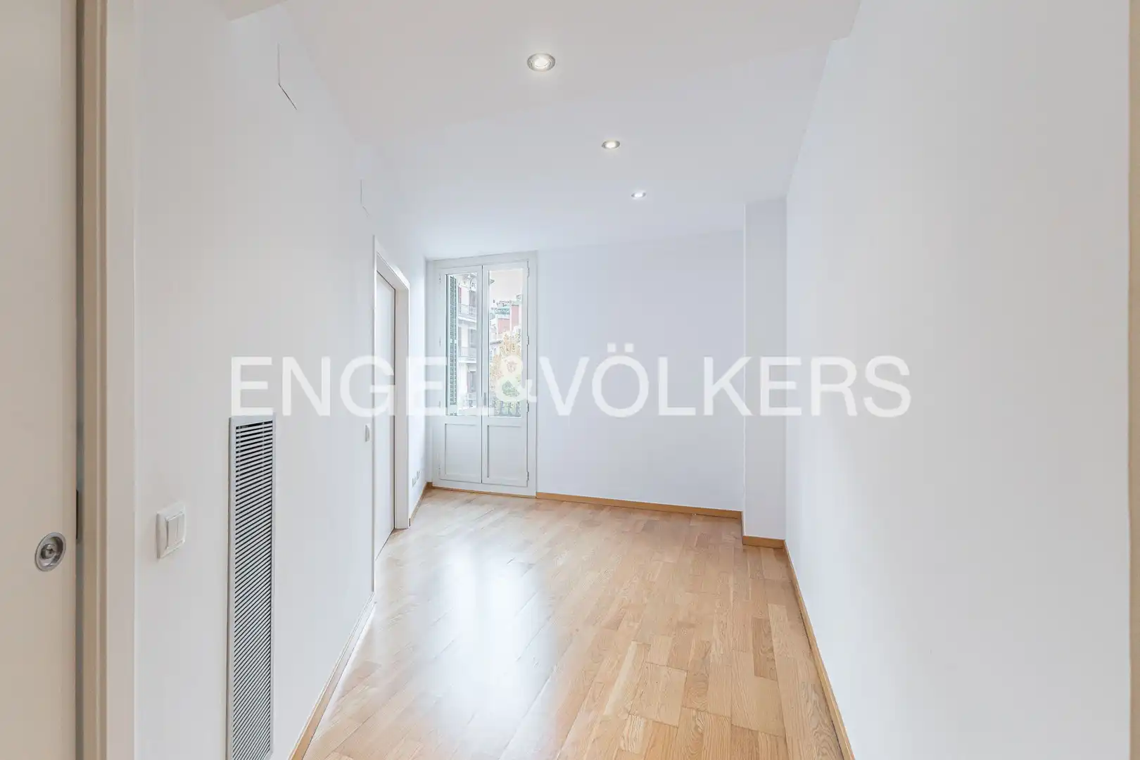 Sala de estar de Piso en venta en Barcelona con Aire acondicionado, Calefacción y Parquet
