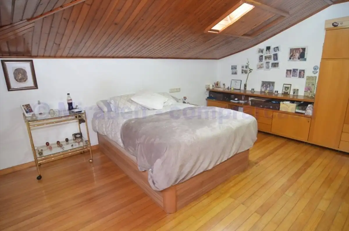Bedroom of Country homes for sale in Padrón  with Heating, Private garden and Terrace