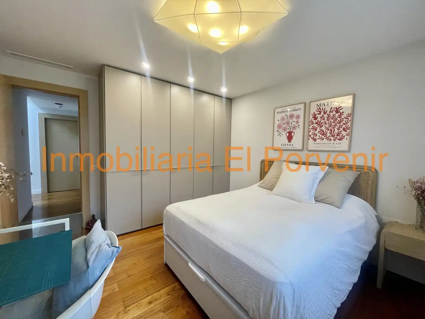 Habitación de Casa o chalet en venta en Torrent con Aire acondicionado, Calefacción y Jardín privado