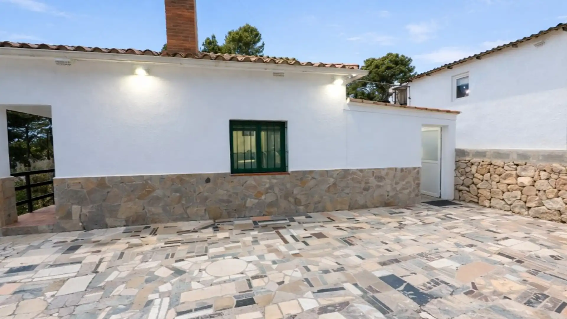 Vista exterior de Casa o chalet en venta en El Montmell