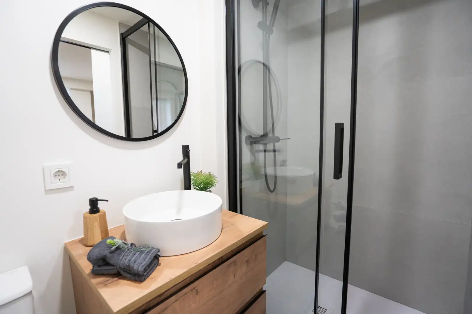Flat with terrace for sale in Carrer d'Alcanyís 5, imagen 8