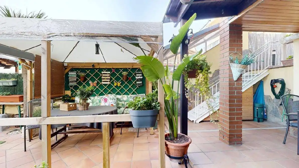 Terrace of Houses for sale in Barberà del Vallès  with Heating, Private garden and Terrace